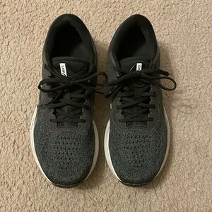 Women’s ASICS size 10